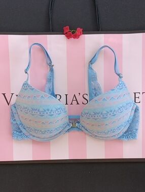 Light Blue Patterned Lace Push-Up Bra - Women Intimates Size 32B